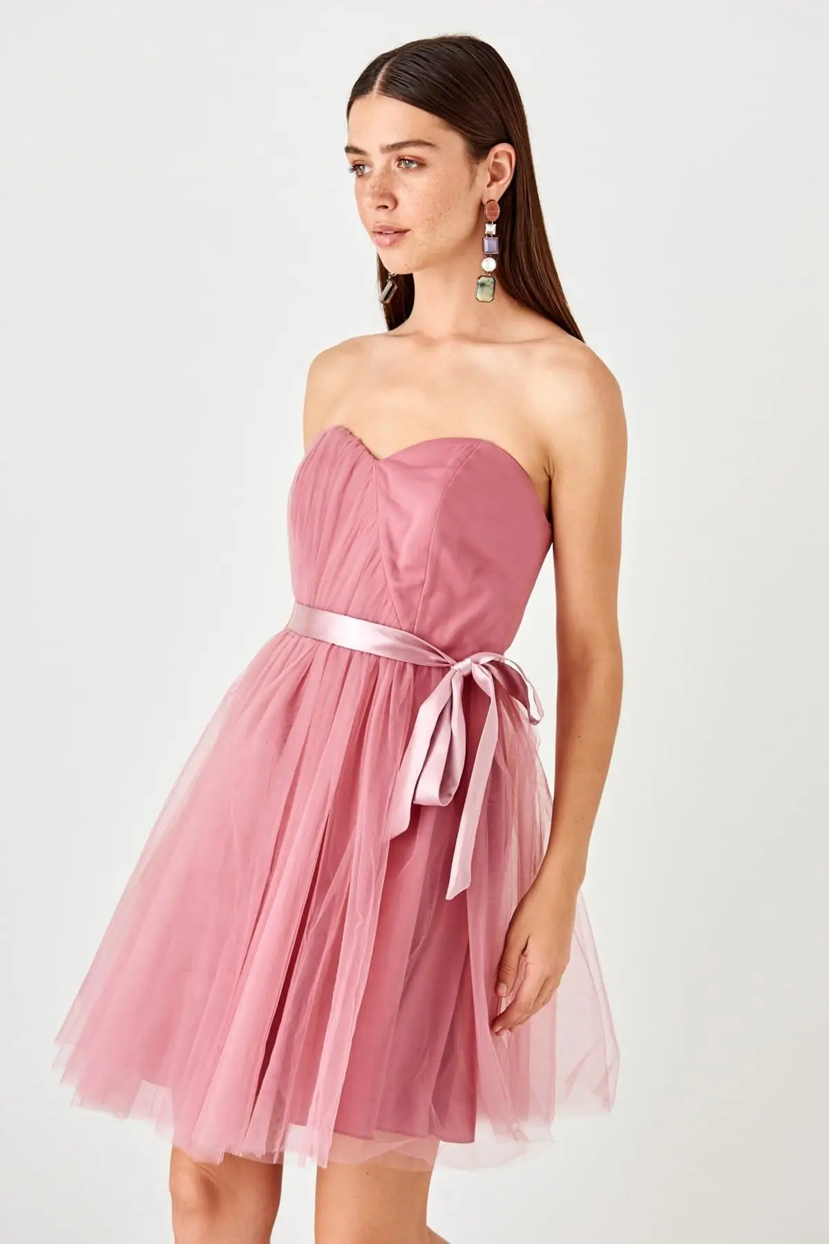 

Trendyol Pink Tulle Detailed Dress TPRSS19UZ0127