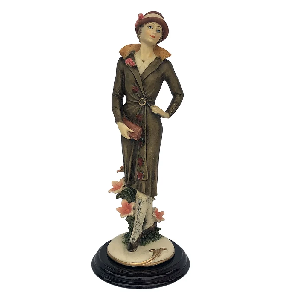 Resin Female Film Statue