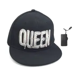 Новые брендовые красивые мерцающего Queen слово Эль Провода холодный свет Бейсбол шляпа Регулируемый B-мальчик Свадебный декор Неон LED полосы