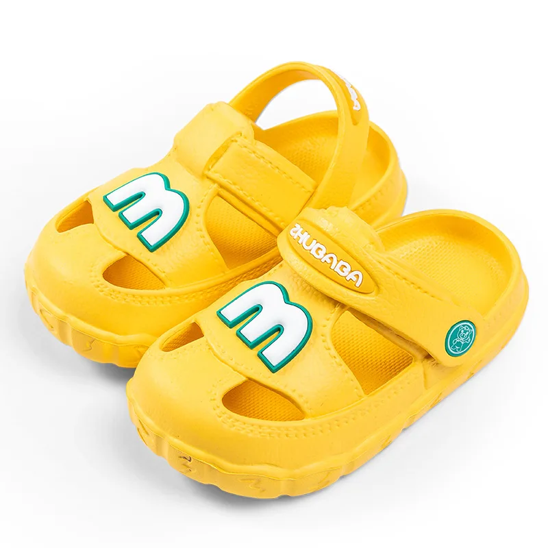 Новые летние сабо для маленьких мальчиков и девочек; пляжные сандалии для маленьких детей; детские шлепанцы без шнуровки на мягкой подошве; нескользящая Водонепроницаемая Повседневная обувь; SAP25