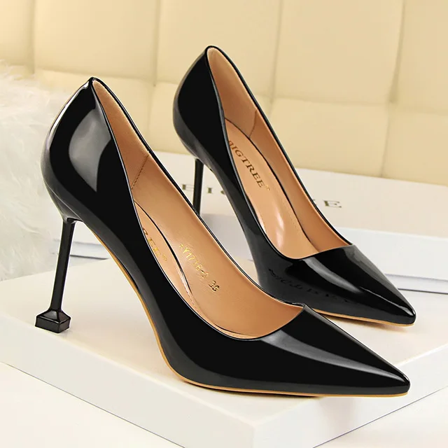 Bigtree/обувь; Новинка года; женские туфли-лодочки; пикантные женские туфли на высоком каблуке; женские свадебные туфли из лакированной кожи на шпильке; цвет золотой; женская обувь - Цвет: Черный