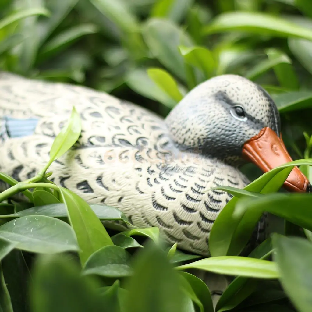 12 Types Simulation Feathered Male Duck Owl Swan Hawk Garden Decor Toy Against Pests Small Birds Rabbit Garden Yard