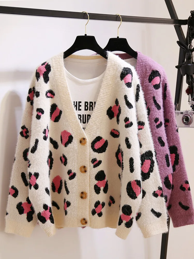 Han Edition of New Fund of 2019 Autumn Loose Languid Is Lazy Fashion Leopard Single-breasted Knitting Cardigan Her Red Sweater Han Edition of New Fund of 2019 Autumn Loose Languid Is Lazy Fashion Leopard Single-breasted Knitting Cardigan Her Red Sweater