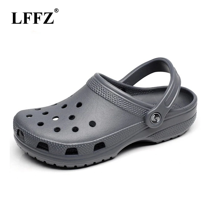 

2019 Men Sandals Summer Slippers Shoes fashion crocse beach Sandals Casual Flat Slip On Flip Flops Men Hollow Shoes ST263