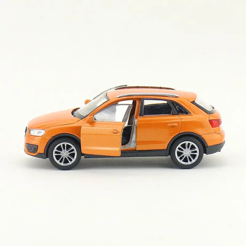 Абсолютно WELLY 1/36 масштаб Германия AUDI Q3 SUV литая модель металлическая модель автомобиля игрушка для подарка/детей/коллекции