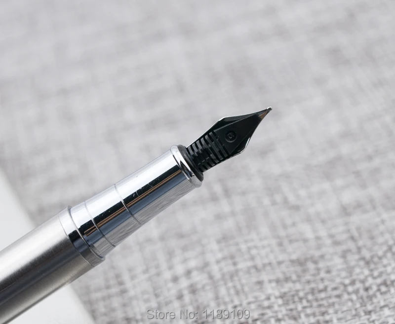 Высокое качество Iraurita серебряные ручки с зажимом из нержавеющей стали перьевая ручка с Подарочной Металлической коробкой Материал escolar школьные принадлежности 6821