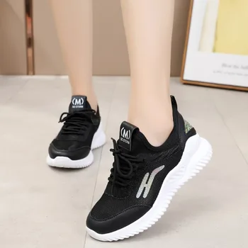 

2019 summer new small white shoes breathable low-cut belt hollow mesh casual flat women's shoes