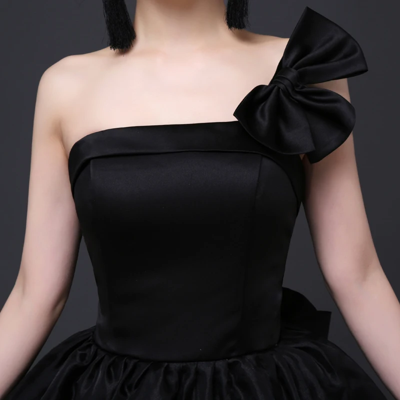 Fashion beautiful Short black skirt Shoulder dress will host a dinner banquet in costume new