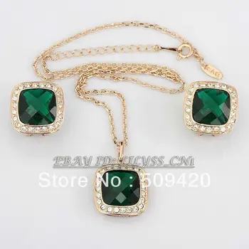 

SD Wholesale>>>S3002 Fashion Simulated Stone 18K GP Earring Necklace Set Crystal
