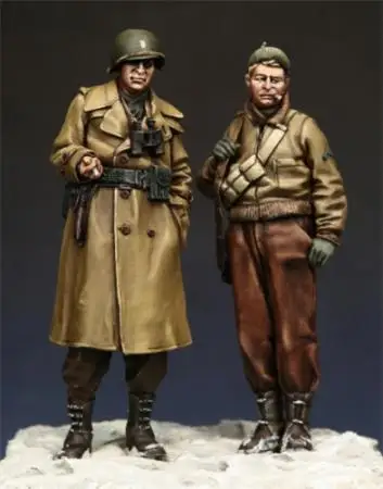 

Pre order goods-TB 35021 1/35 WWII U.S. Military Officer and Noncommissioned Officer