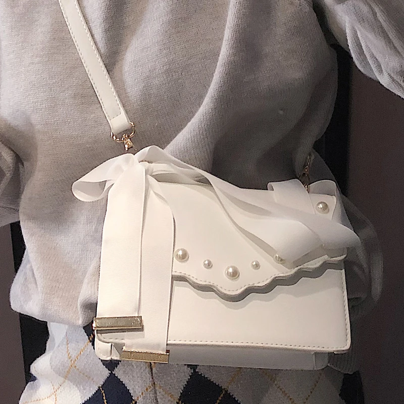 

Luxury brand Flap bag 2019 Summer New High Quality Leather Ribbon Tote bag Cute Girl Pearl Shoulder Messenger bag Bolsos Mujer