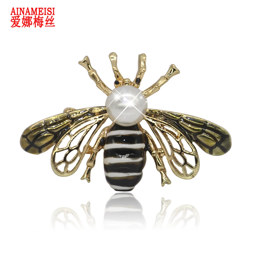 

AINAMEISI New Enamel Bee Brooch Pins Metal Pearl Cute Insect Brooches for Women Gift Banquet Hat Scarf Collar Party Jewelry