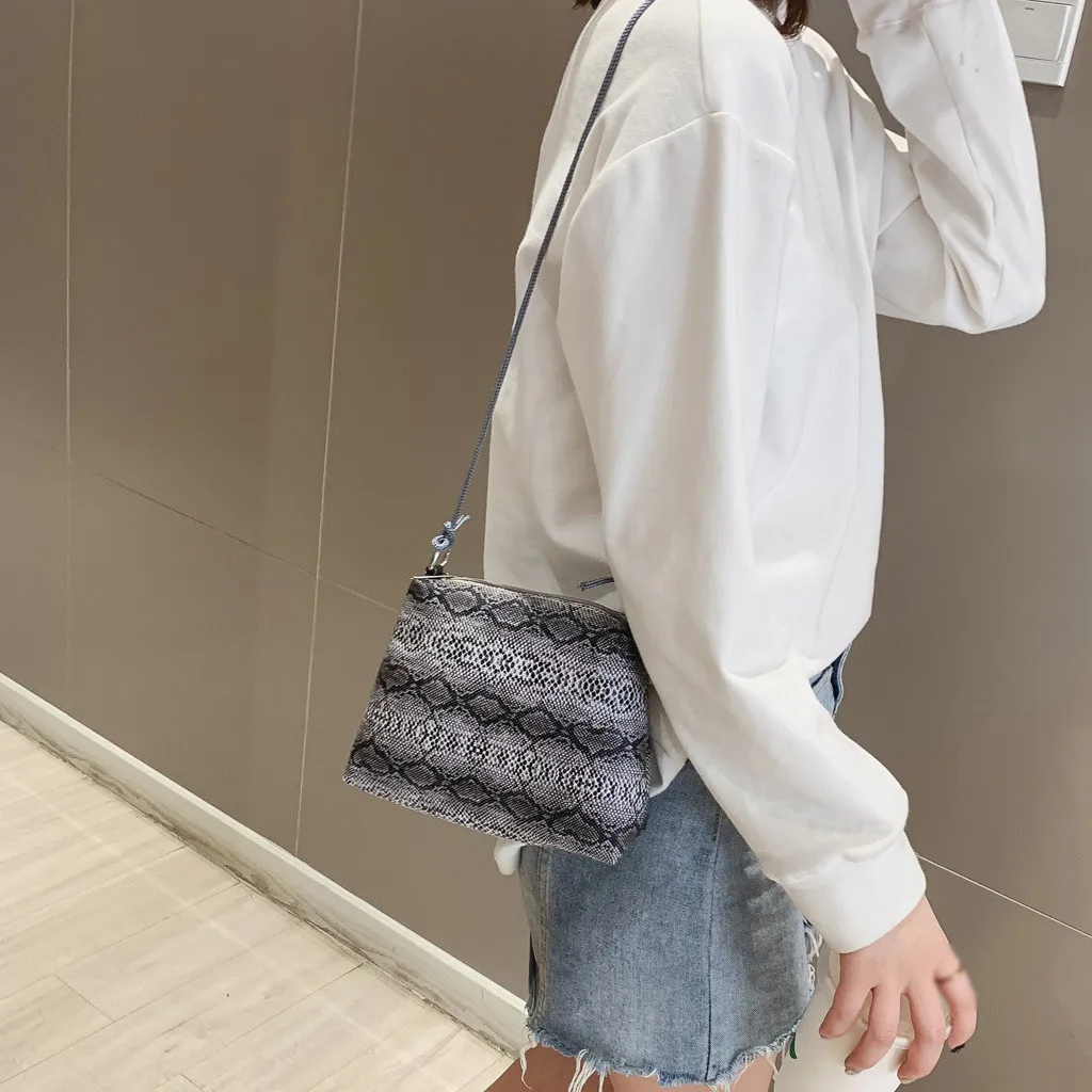 

Messenger Bags 2019 New Fashion Snake Pattern Diagonal Cross-Package Multi-Function Shoulder Bag