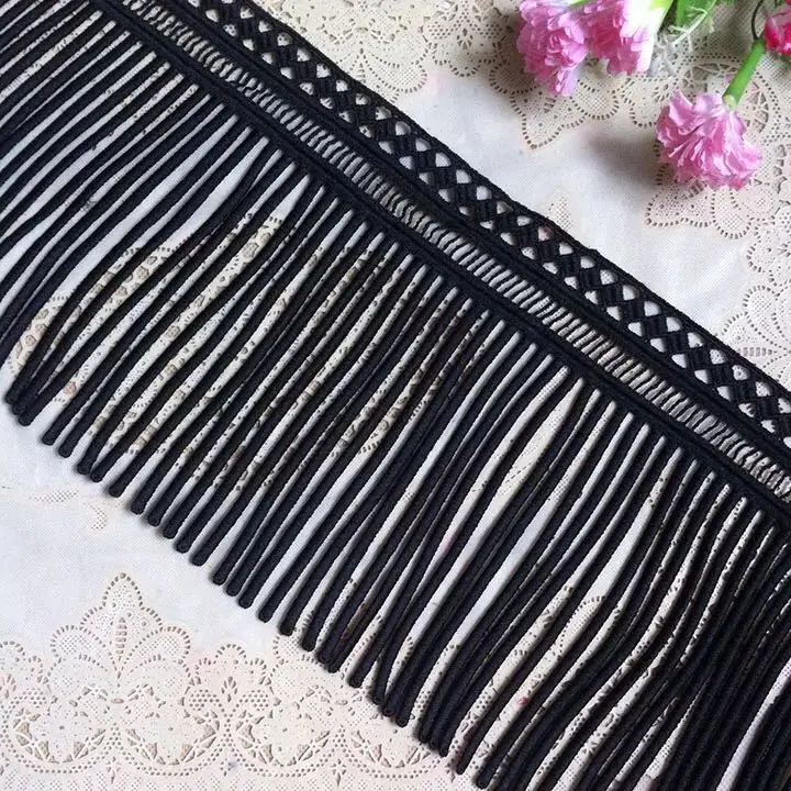 2 metres de dentelle col noir /& argent largeur 4.5 cm