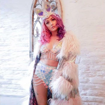 

Fashion Summer Gold Silver Shiny Fish Scale Sequins 2 Piece Sets Backless Crop Tops Link Chain Mini Skirts Rave Festival Outfits