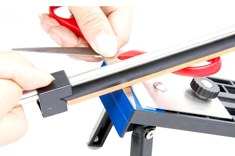 professional-knife-sharpener-02
