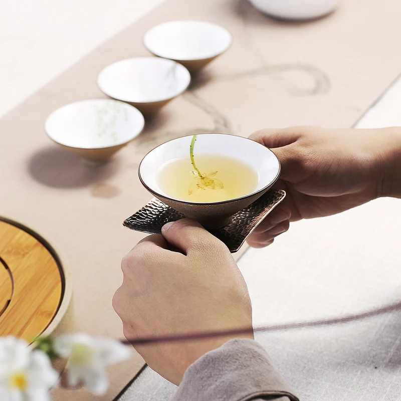 Китайский стиль деликатная ручная работа 55 мл маленькая чайная чашка кунг-фу Цзиндэчжэнь грубая керамическая чайная чаша расписанная вручную чашка с лотосом