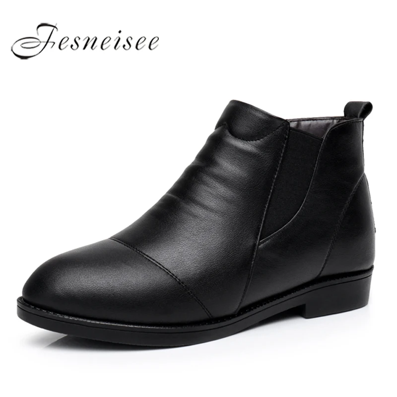 

2019 Fashion Autumn Winter Genuine Leather Women Boots Ankle Boots Female Low Heels Platform Comfortable Shoes Plus Size 43 M4.0