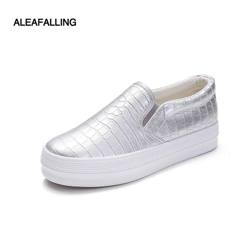 

Aleafalling Spring New Arrival Casual Shoes Comfortable Thick Sole lady Loafers Fashion Slip-On Shining Girl Sneakers