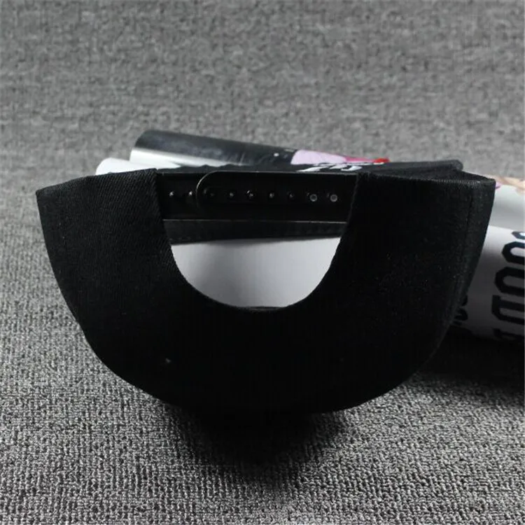 2804392949_1089435558