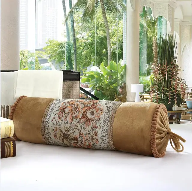 European Embroidered Cushion Fiber Filling Blending Candy Pillow Sofa