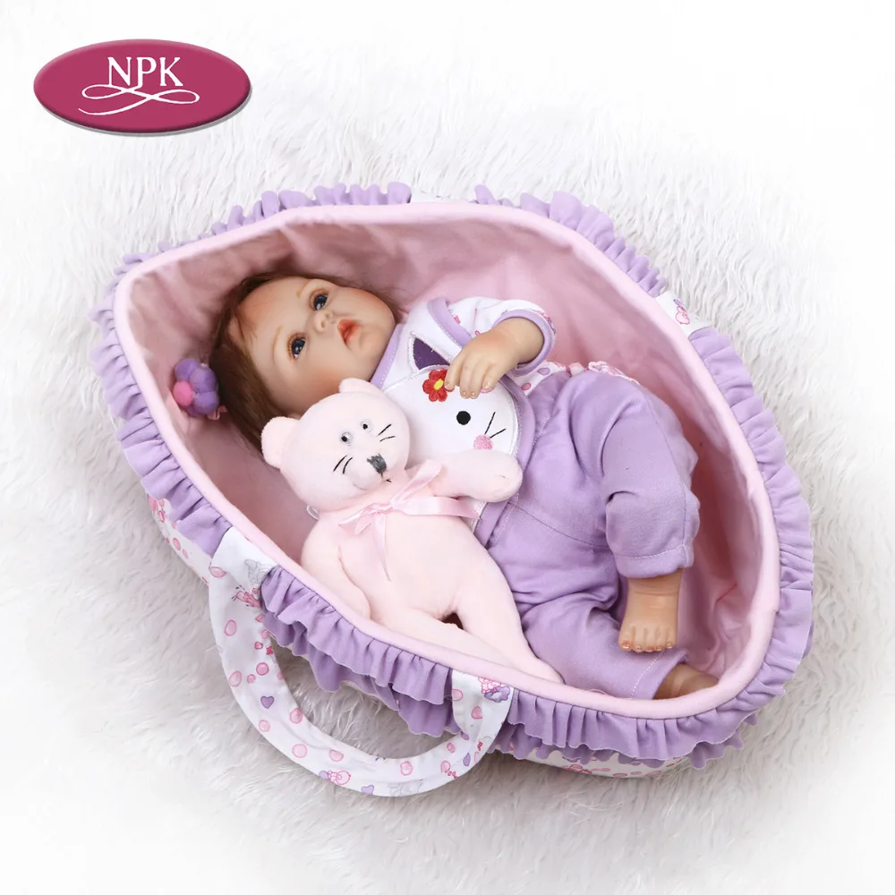 NPK 45CM Lifelike Reborn babies Silicone Doll Soft Cloth Body Newborn Princess Girl Doll With Baby Basket + Soft Toys Kid Gifts (7)
