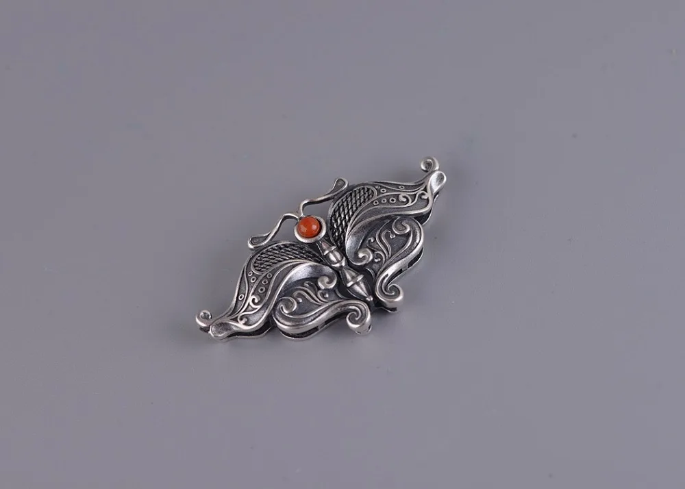 silver-butterfly-bead001B