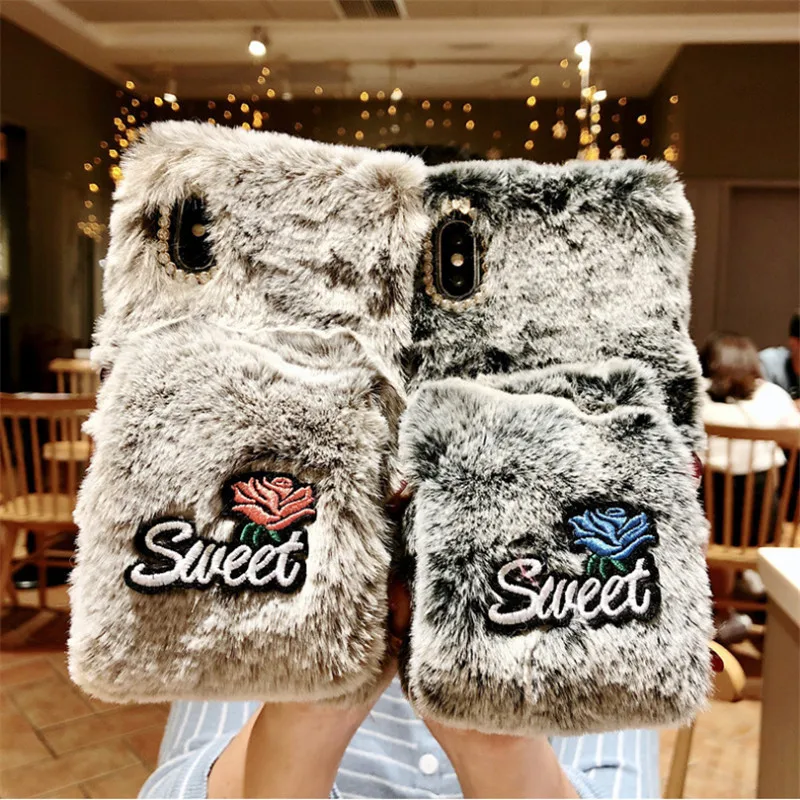 

Suitable for iphoneXSMax mobile phone shell 8plus Plush protective sheath bracelet.
