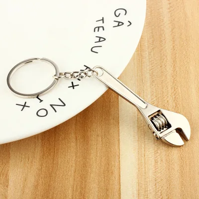 

Creative Vise screwdriver mini tool wrench keyrings Pliers Key Chain Screwdriver Mini Tools Wrench Key Gift Car Key for home key
