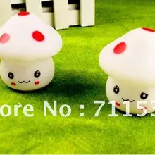 Рождественские светящиеся игрушки Красочный Прекрасный Электронный гриб с светодиодный светильник ночник/можно изменить 7 цветов