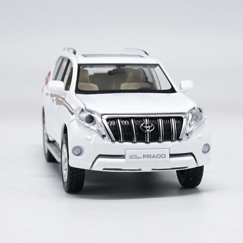 1:32 весы литья под давлением игрушка модель Toyota Land Cruiser Prado внедорожник со звуком светильник автомобилей Вытяните назад образовательные коллекция детский подарок