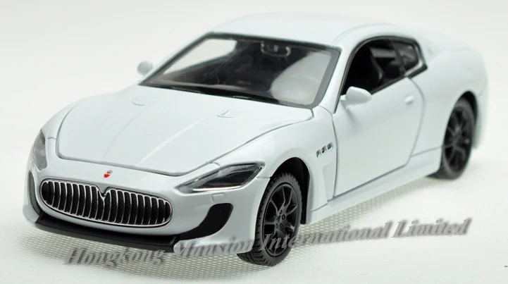 132 Maserati GranTurismo (12)