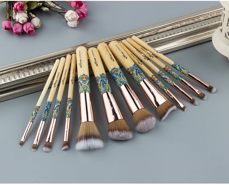 makeup brushes (7)