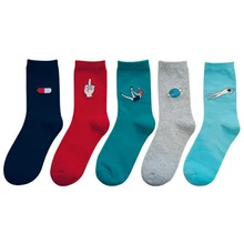 Корейские Харадзюку, женские и мужские носки с капсулой земли, забавные мужские и женские красные длинные хлопковые носки с мультяшным рисунком на средний палец