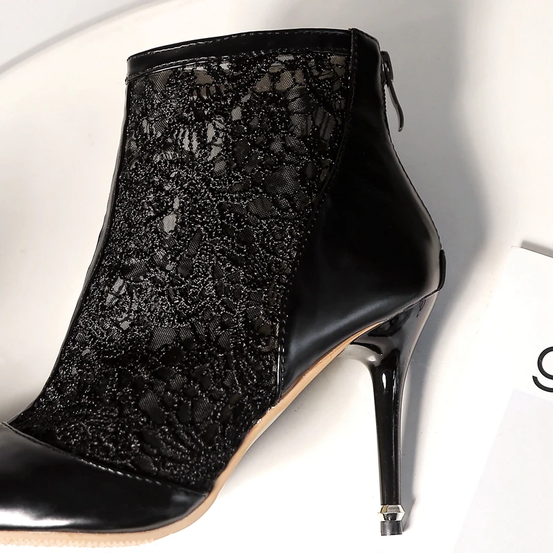 SIMLOVEYO Women's ankle boots Spring summer boots Pointed toe Zipper Thin heel Lace Flower Black White Plus size 32-47 Hot B1251