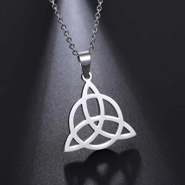 Viking węzeł wisiorek naszyjniki mężczyźni 316L wisiorki ze stali nierdzewnej irlandii Viking Triquetra Symbol naszyjnik Amulet urok biżuteria prezent tanie i dobre opinie Moda GEOMETRIC Link łańcucha STAINLESS STEEL HOBBORN SCQG0037 Archiwalne Metal 1 piece pendent size about 25*27mm Unisex Viking węzeł wisiorek naszyjniki mężczyźni 316L wisiorki ze stali nierdzewnej irlandii Viking Triquetra Symbol naszyjnik Amulet urok biżuteria prezent tanie i dobre opinie Moda GEOMETRIC Link łańcucha STAINLESS STEEL HOBBORN SCQG0037 Archiwalne Metal 1 piece pendent size about 25*27mm Unisex