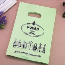 Best Price 2016 New Style Wholesale 100pcs/lot 20*30cm Luxury Gree Queen Packaging Bags With Imperial Crown Plastic Clothing Bags Best Price 2016 New Style Wholesale 100pcs/lot 20*30cm Luxury Gree Queen Packaging Bags With Imperial Crown Plastic Clothing Bags