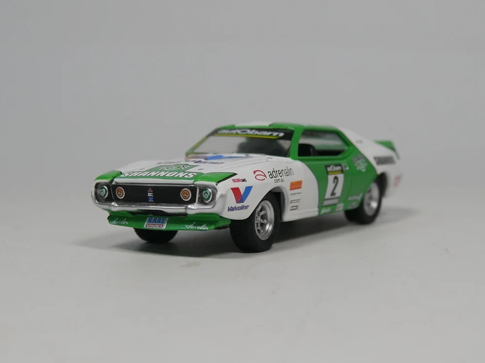 

Greenlight 1:64 1972 AMC Javelin AMX Diecast model car