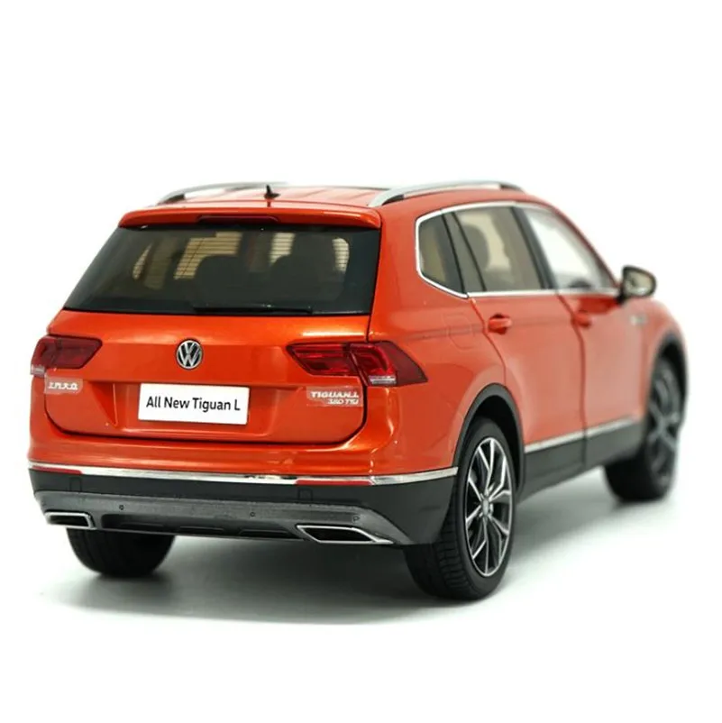 Оригинальная усовершенствованная коллекция tiguan l 1:18 игрушечная машинка из