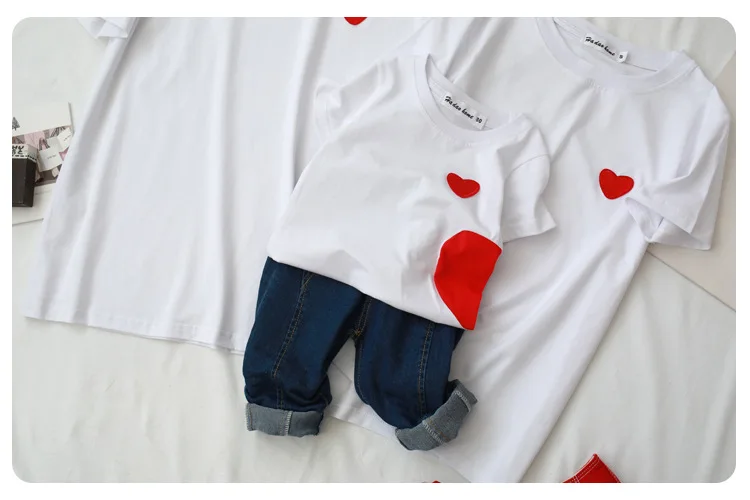 Семейные комплекты г. Хлопковая футболка одежда для мамы и дочки с надписью «LOVE» одинаковые пижамы для папы и мамы одежда для малышей «Dad and Me»