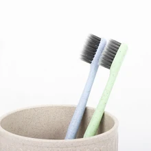 4 шт креативные взрослые мягкие Зубная щётка Портативный Пшеничная солома для чистки зубов щетка с древесным углем щетки с дорожная сумка для хранения Чехол