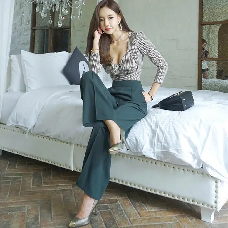 

Women's two pieces set fashion outfit sexy v neck printing tops + wide leg pants suit set casual temperament sets