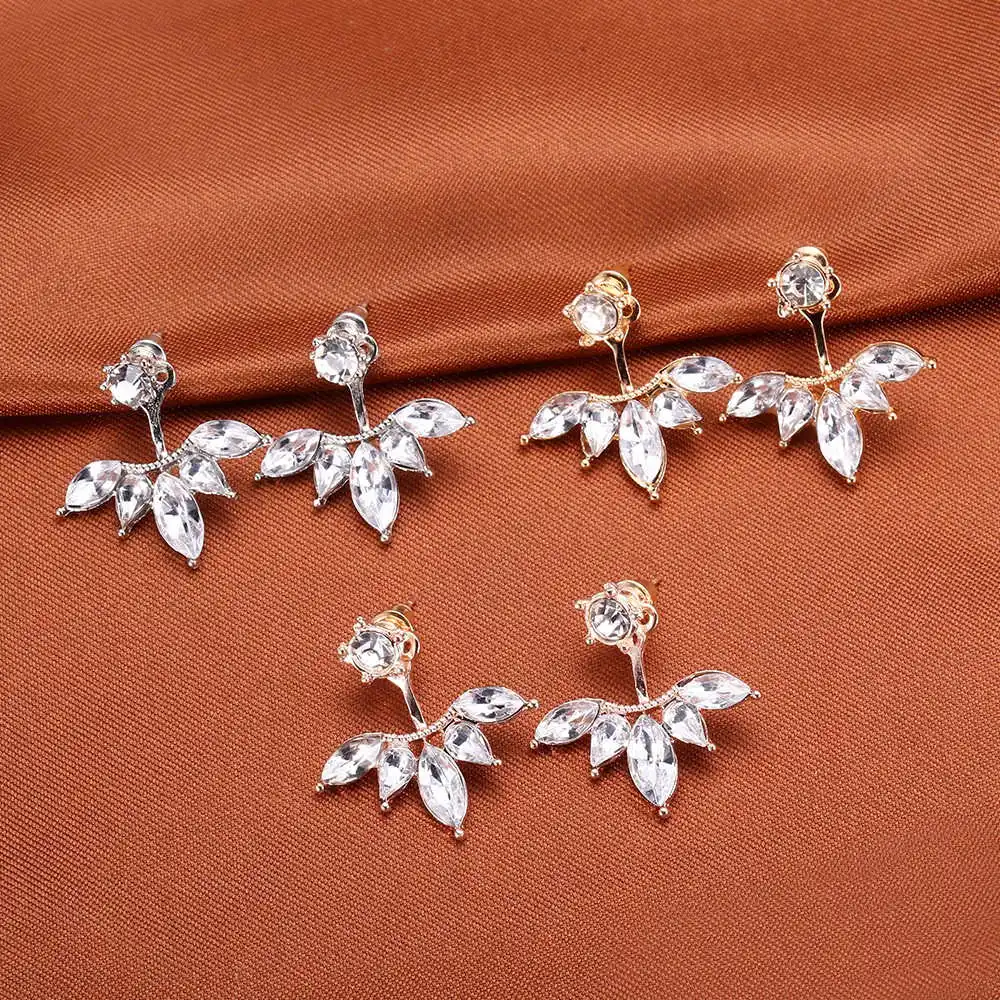 Новинка, корейские серьги-гвоздики с цирконием и кристаллами для женщин, серьги для пирсинга в виде цветка маргаритки, модные ювелирные изделия Brincos