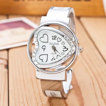 

2018 new heart-shaped bracelet watch exquisite precision high-end women's quartz watch