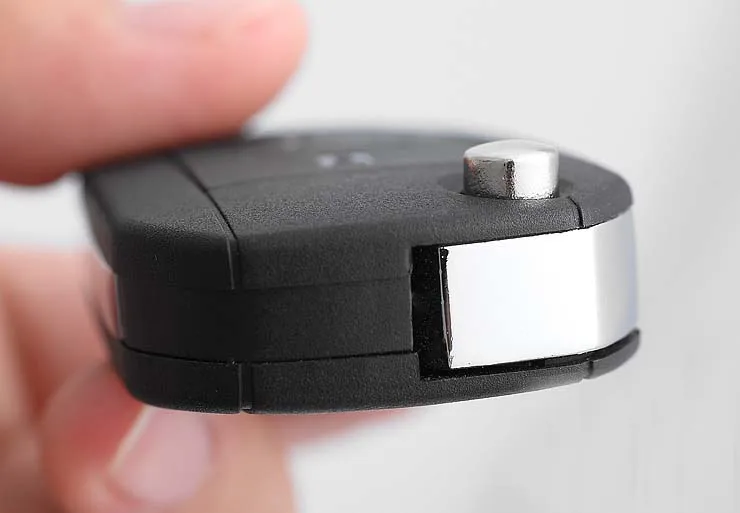 Chevrolet Captiva 3 Buttons Modified key shell    (16)