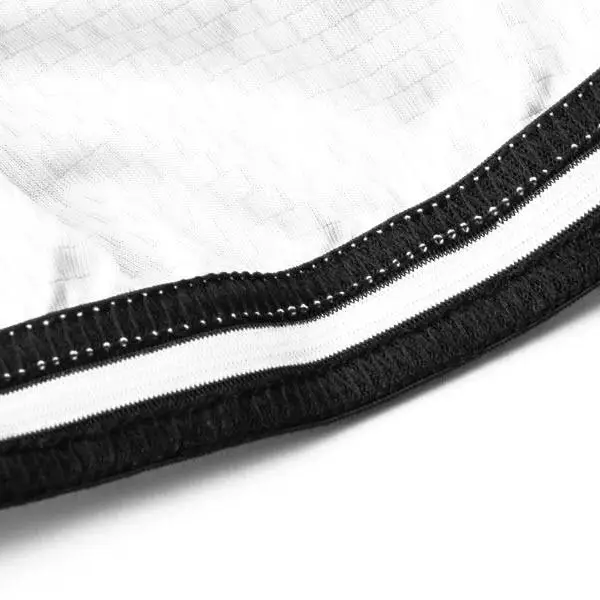 gripper-white_0f713765-aab7-4cf0-af66-7f7878fd2004_1024x1024