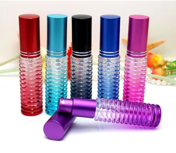 

20ml Color Perfume Portable Spray Bottle Points Bottling Cosmetic Bottles of Essential Oils Bottles 2PCS/LOT