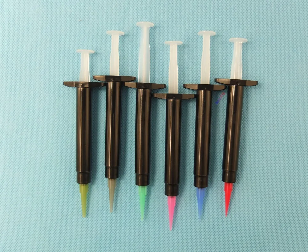 

3ml non-graduation-scaled Luer lock Black UV-block Industrial Syringes w/ Tips