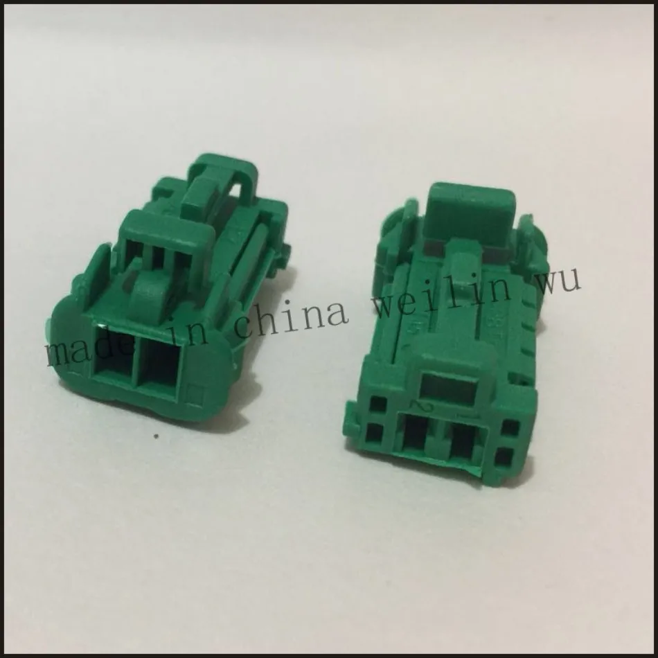 2P-Green-1