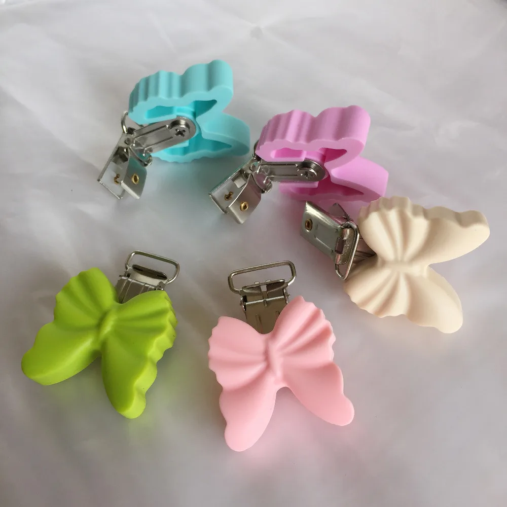 

Baby Silicone Teether Butterfuly Pacifier Clips Baby Accessories Ecofriendly Non-toxic Non-toxic 5pc Teether Necklace Pendant